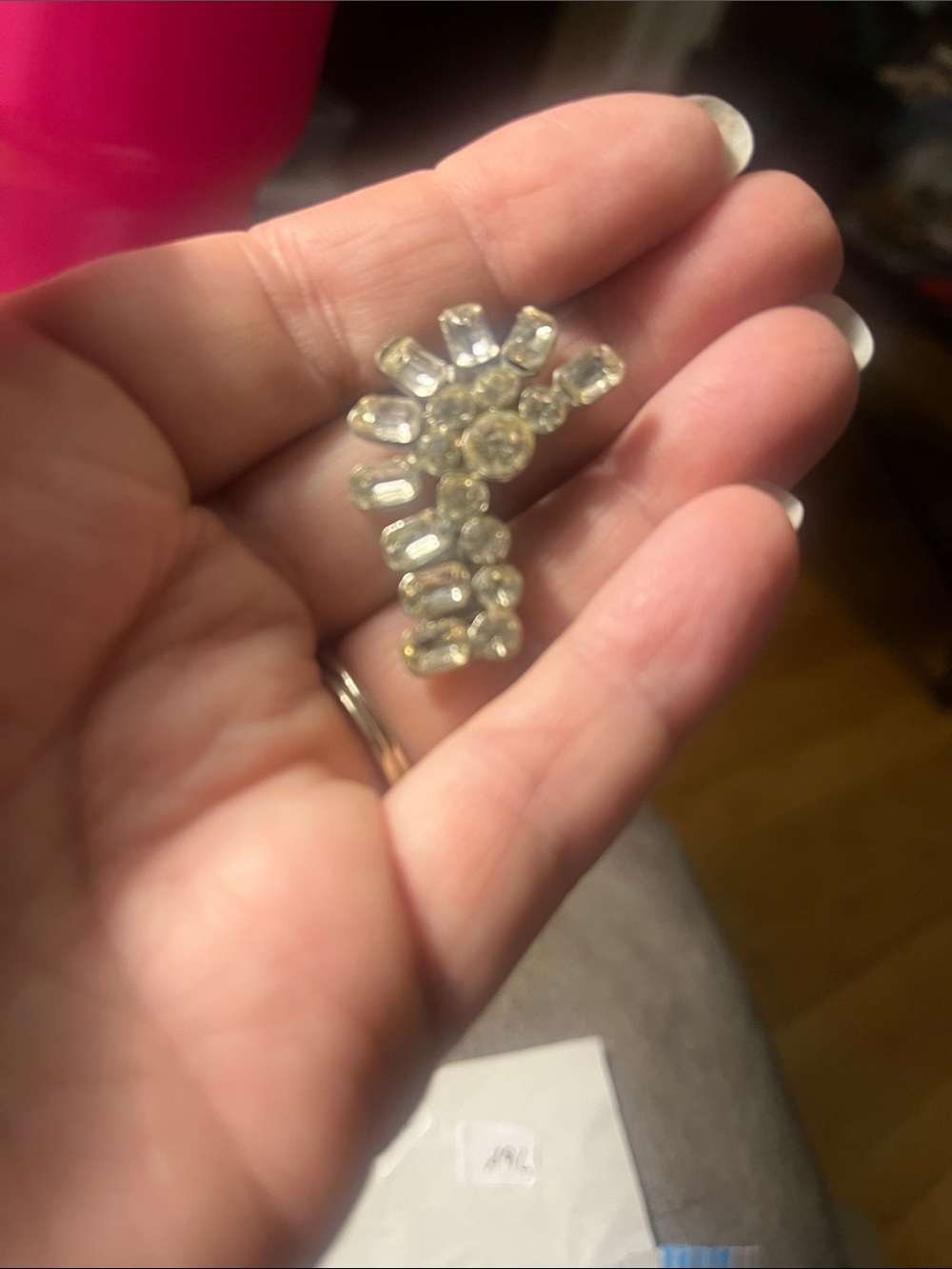Crystal Cluster pin - Clear Rhinestone Accent 1901